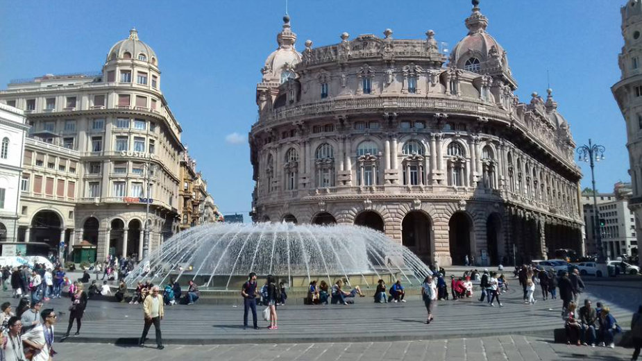 Mediji: Na brodu u Đenovi nađeno 450 kilograma kokaina i telo srpskog državljanina 1