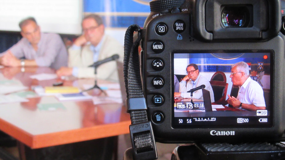 Etika javnog servisa u trci sa privatnim tabloidima 1