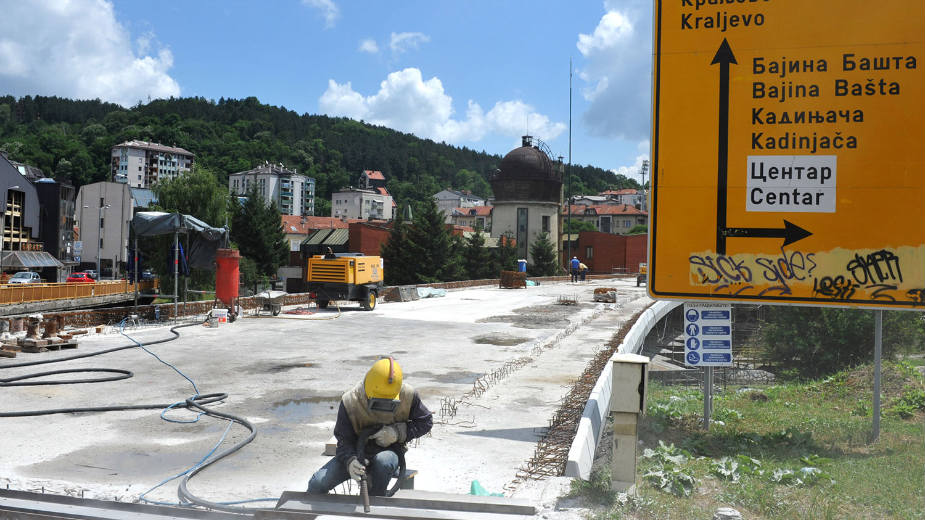 Potrebna sanacija oštećenja ispod asfalta 1