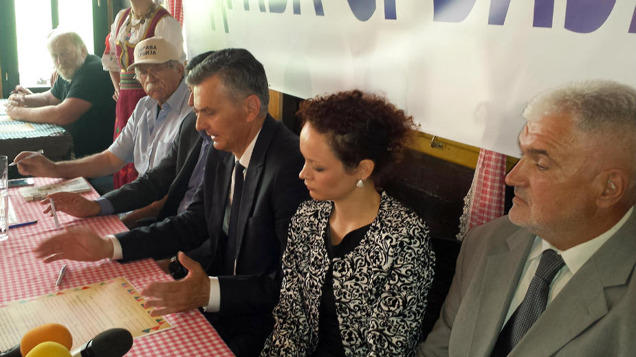 Formiran incijativni odbor Zdrave Srbije 1 Formiran incijativni odbor Zdrave Srbije 1