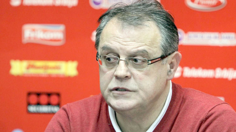 Zvezda optužuje Zorana Radovića 1