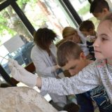 Đaci pomažu konzervatorima 5