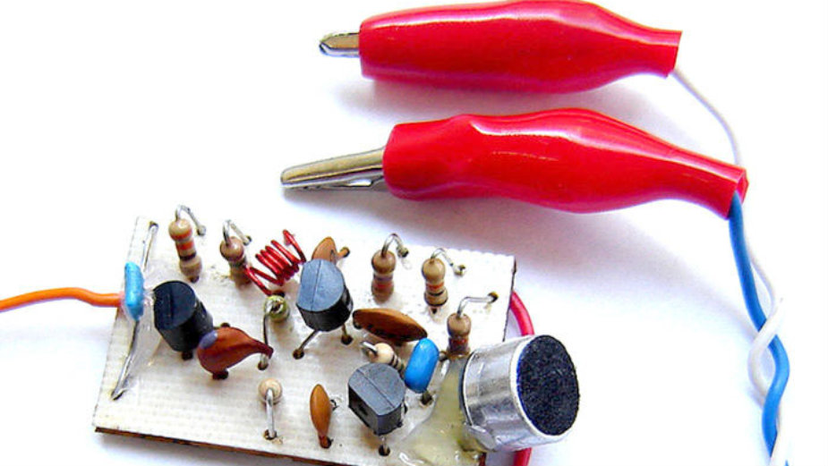 Beširi: Miloševićevu retoriku o plaćenicima poslanik SNS koristi kao mantru 1 Beširi: Miloševićevu retoriku o plaćenicima poslanik SNS koristi kao mantru 1