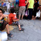 Jedno dete umrlo, a oko 200 ljudi u bolnici nakon trovanja hranom 7