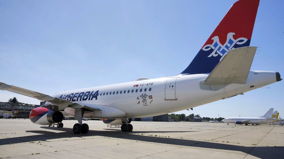 Er Srbija obeležava 90. godišnjicu specijalnim amblenom 2