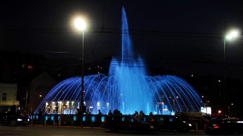 Šta kažu građani o fontani na Slaviji? 1
