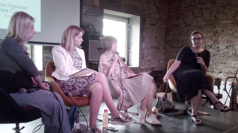 Vaginalni razgovori, žene u zatvorima, šljokice i druge priče 1