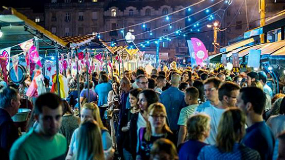 Sinoć održan Beogradski Noćni Market na zemunskoj pijaci 1
