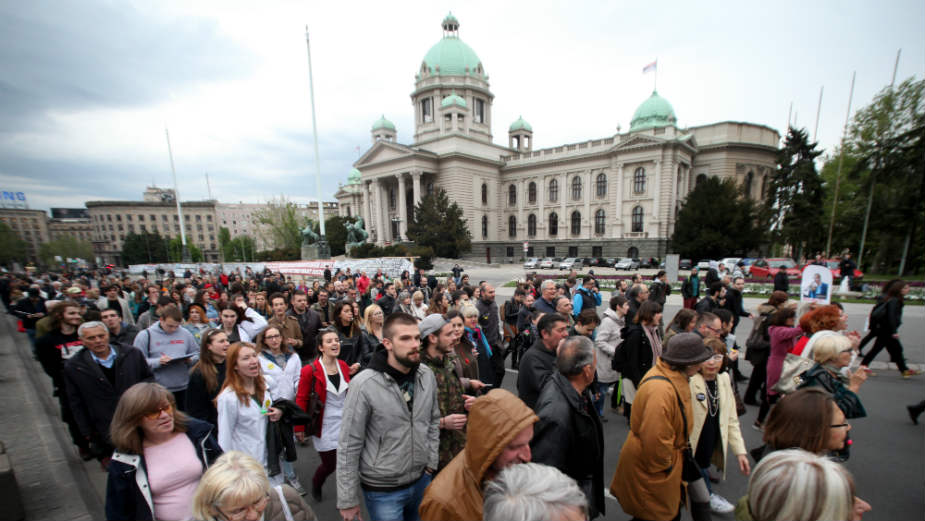 Protest protiv diktature na dan Vučićeve svečanosti 1