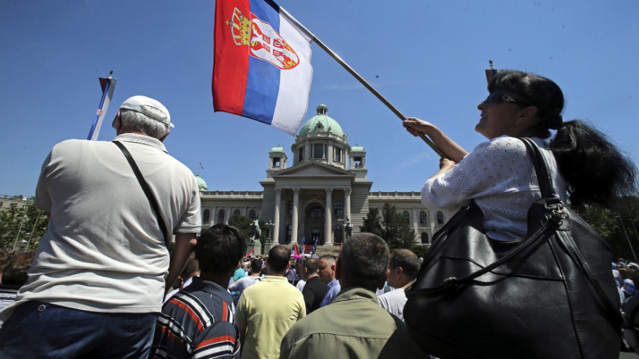 Demonstracija sile bez ikakvih ovlašćenja 1