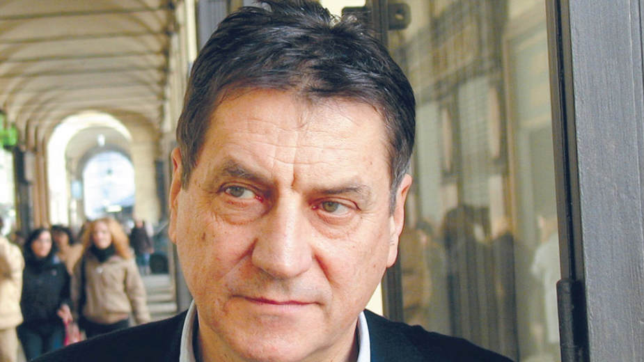 Izaći iz voza vremena koji ide ka Ne-Zemlji 1