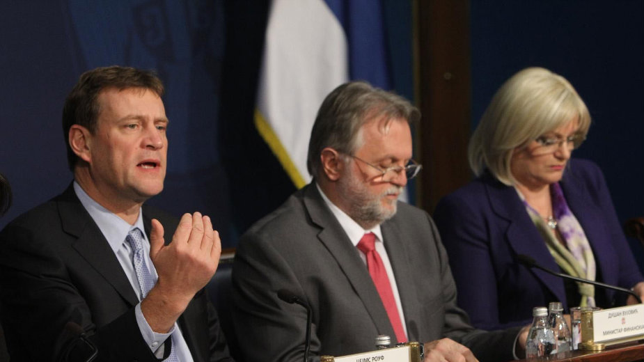 Potpuni izostanak reforme javnih preduzeća 1