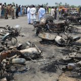 Stradalo najmanje 153 ljudi u Pakistanu 6