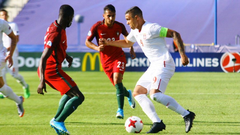 Mladi fudbaleri Srbije izgubili od Portugala 1