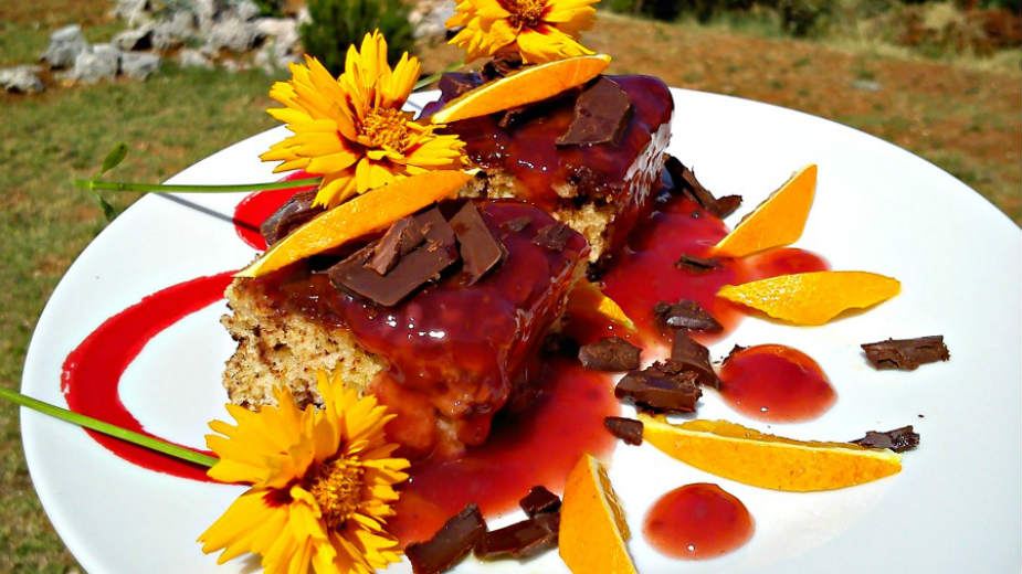 Recept nedelje: Straćatela kolač s malinama 1