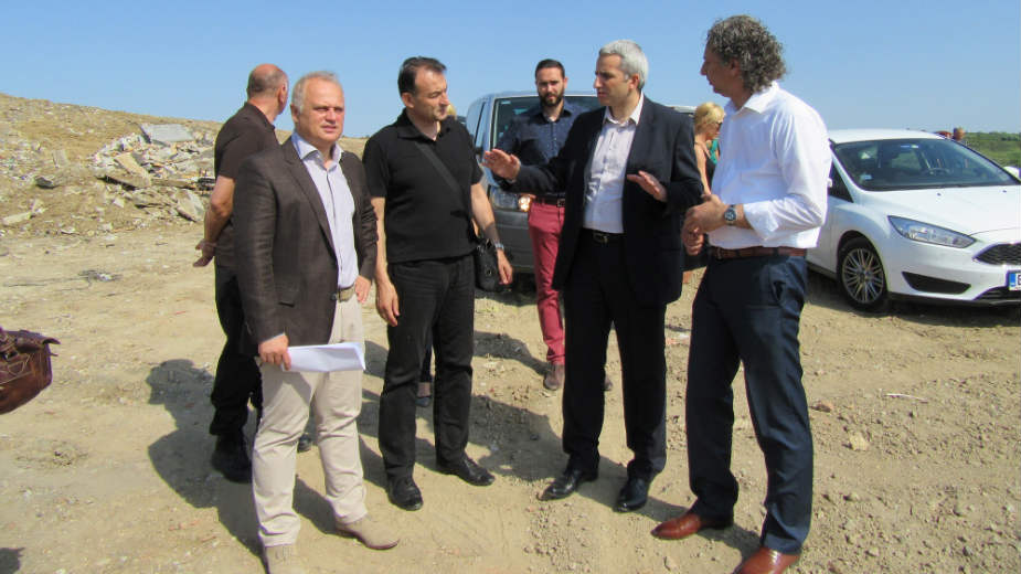 Grad rešava problem deponije u Vinči 1