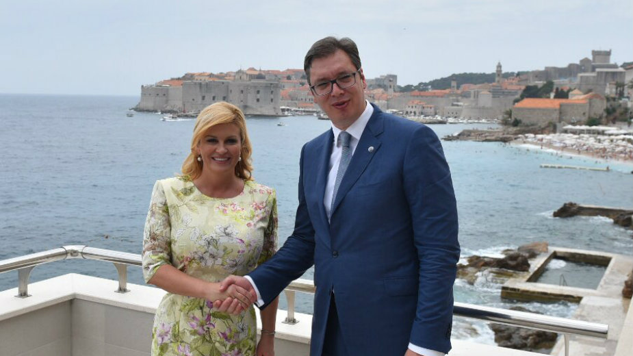 Odlazak Nikolića poboljšava odnose u regionu 1