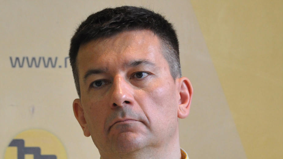 Stranački čuvari kontejnera 1