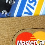 Plastika sve češća pri plaćanjima u inostranstvu 13