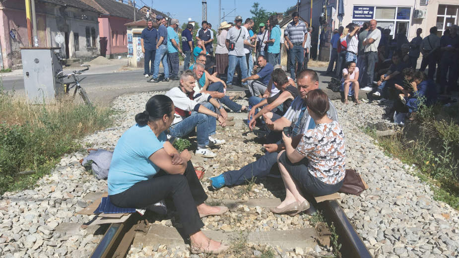 Dva aršina za isti član Kolektivnog ugovora 1