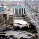 Zbog opštinskih propusta još čeka popravku krova 13