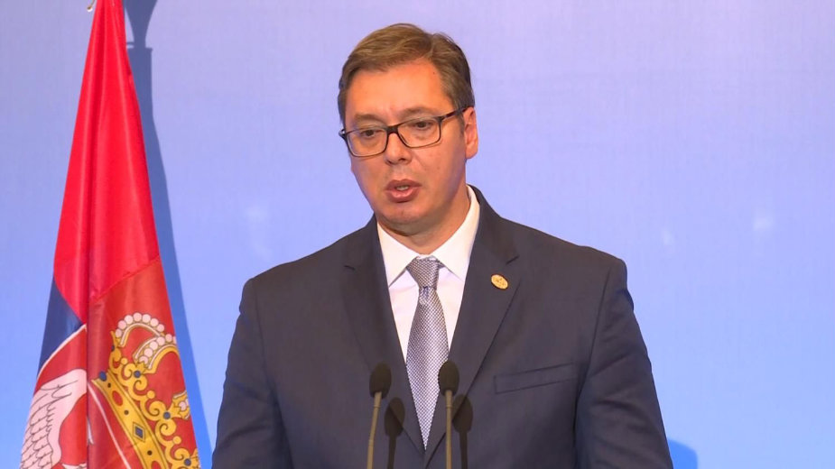 Vučić: Ne pada mi na pamet da šetam na Prajdu 1