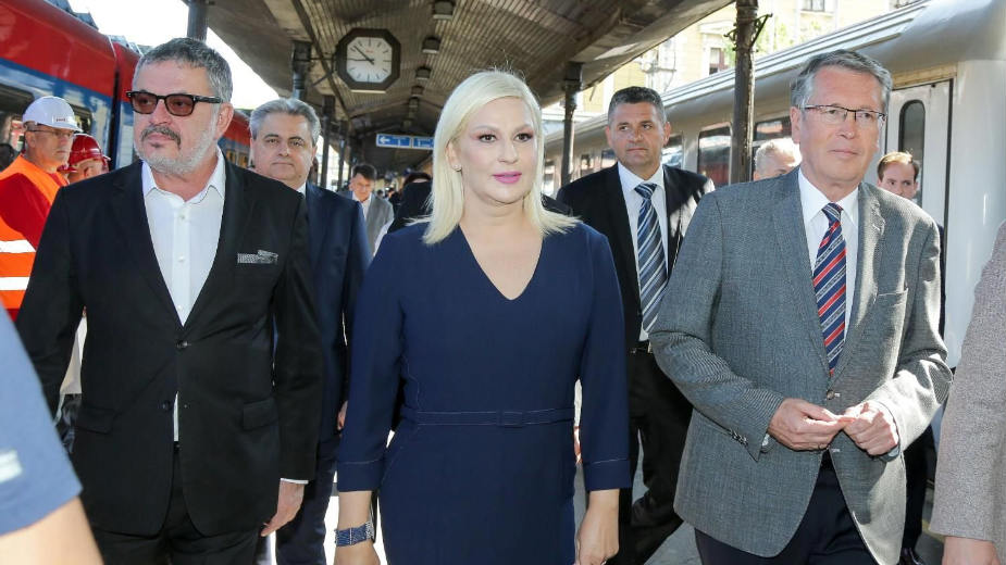 “Posle 40 godina modernizovan deo barske pruge” 1