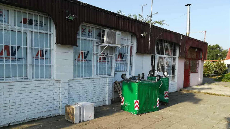 Razbijena stakla odboru SNS 1