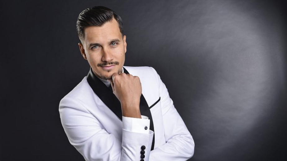 Sving obrade Bijelog dugmeta, Psihomodopopa, Aerodroma 1