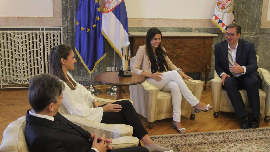 Prijem za tekvondistkinje kod predsednika i ministra sporta 1