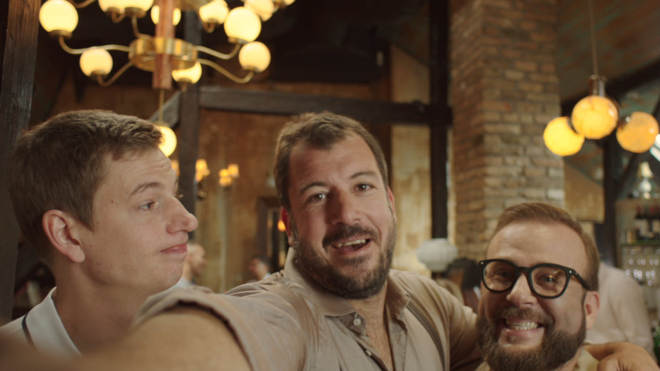 Ko su Džoni, Beli i Gile? 1