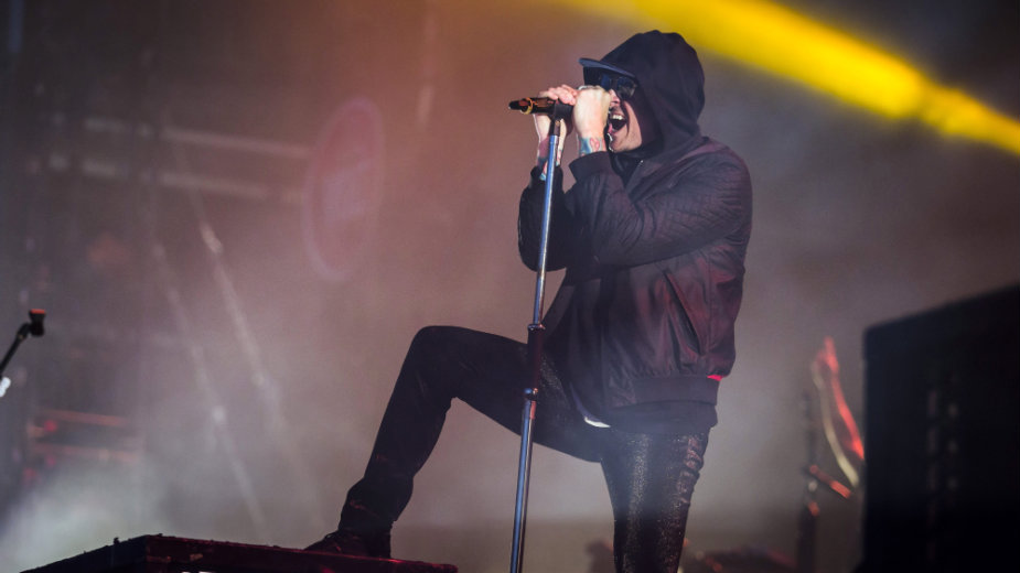 Pevač grupe Linkin Park izvršio samoubistvo 1