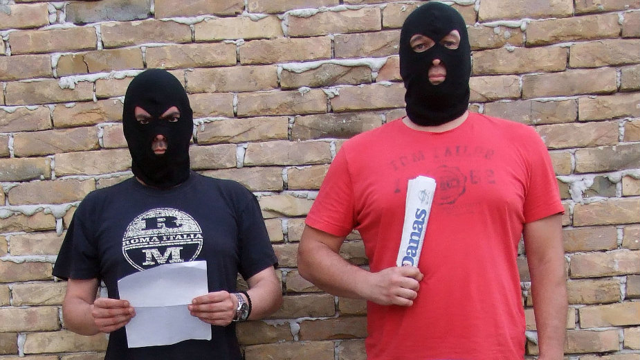 Fantomi: Žmurke u Beloj kući 1