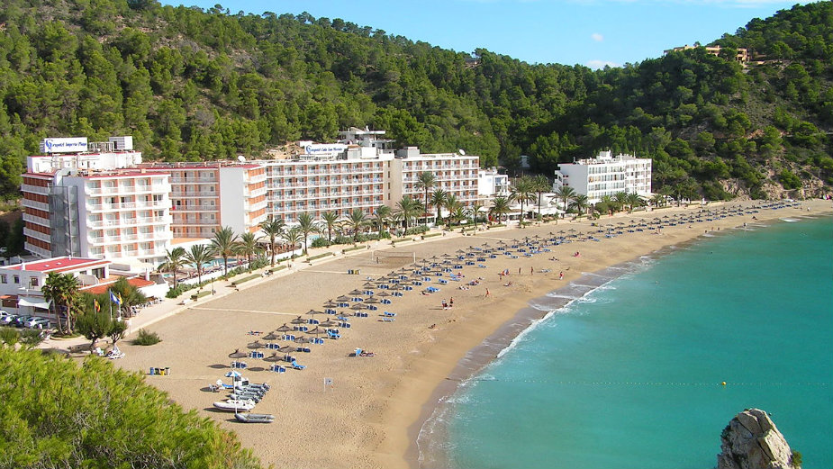 Baleari traže od EU da zabrani piće na letovima 1