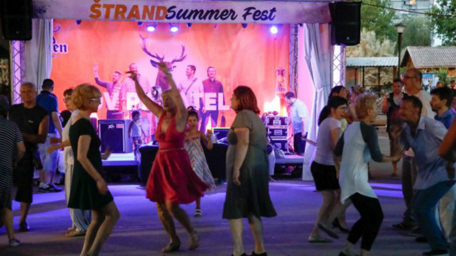 Igranka se vratila u grad 1