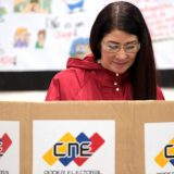 Troje poginulih u izbornom danu u Venecueli 7