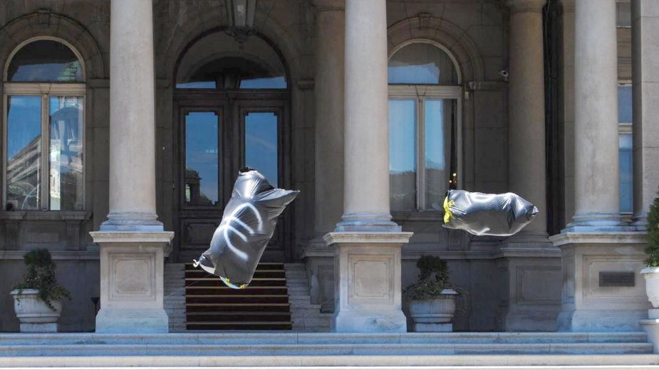 “Ne da(vi)mo Beograd” performansom protiv spalionice 1