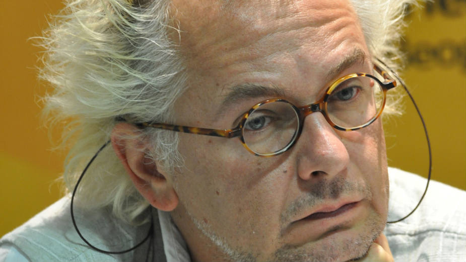 Da je Tadić umeo da peva, Srbija bi već tada stekla današnji ugled 1