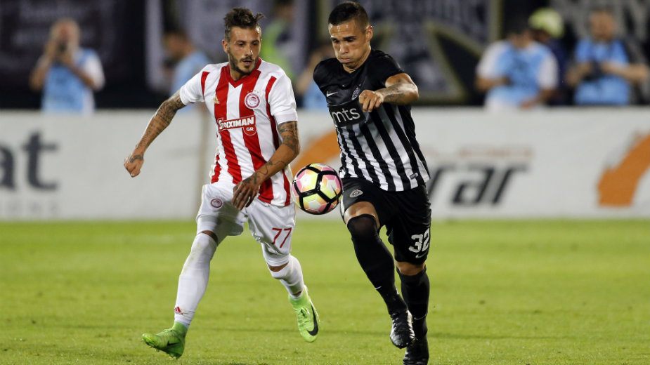 Olimpijakos prejak za Partizan 1