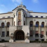 Neslavno propadanje slavnih novina 11