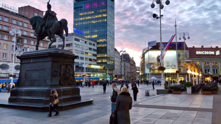 U Zagrebu preimenovan Trg Maršala Tita 1