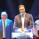 Vučić: Boleće ih glava od naših pitanja 13