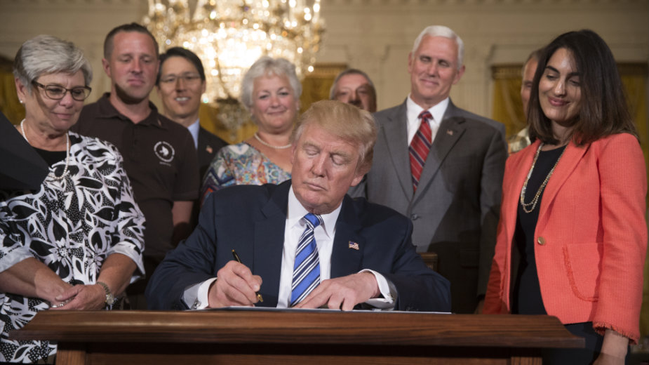 Trampov udar bez posledica po srpske NVO 1