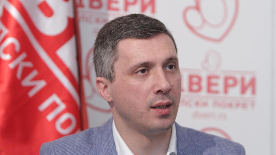 Građani se stide Vučića 1