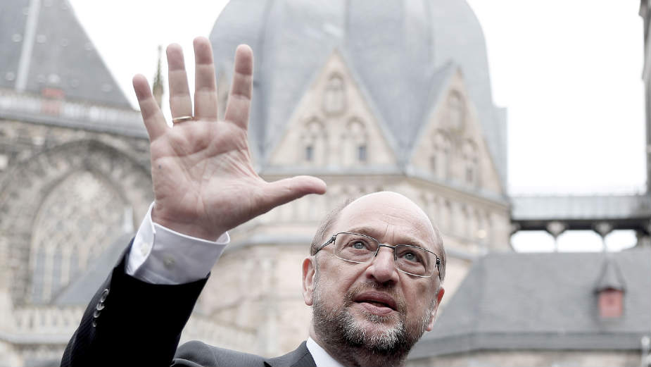 Šulc: Merkelova je odvojena od realnosti 1