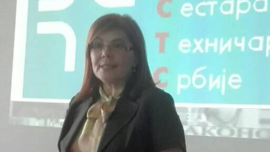 Čak 8.500 medicinskih sestara traže nov zakon 1