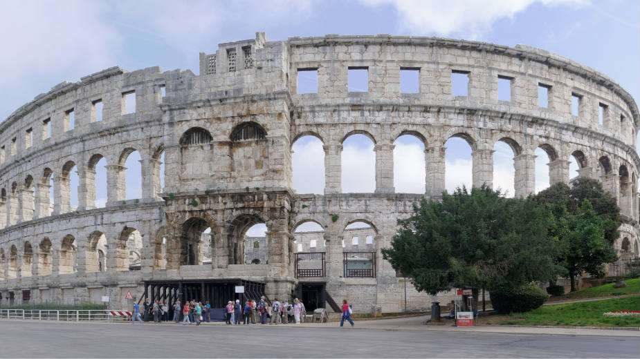Pula (1): Bleda, meka, ćilibarska 1