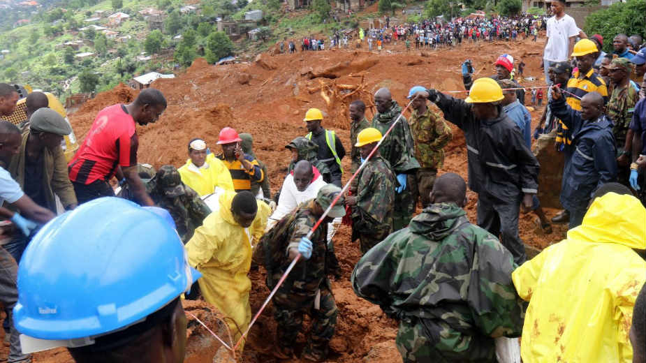 Oko 600 ljudi nestalo u klizištima u Sijera Leoneu 1