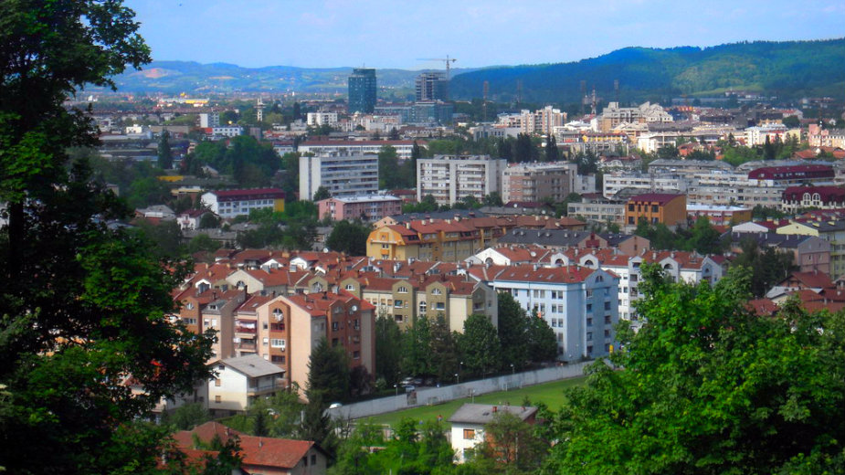 Večeras protesti vladajućih stranaka u Bijeljini i opozicije u Banjaluci 1