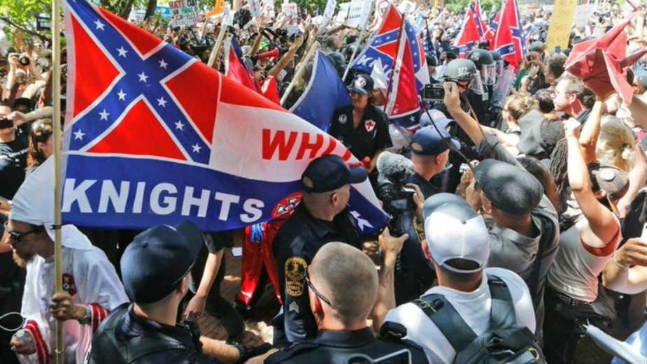 Haos na skupu desničara, vanredno u Šarlotsvilu 1